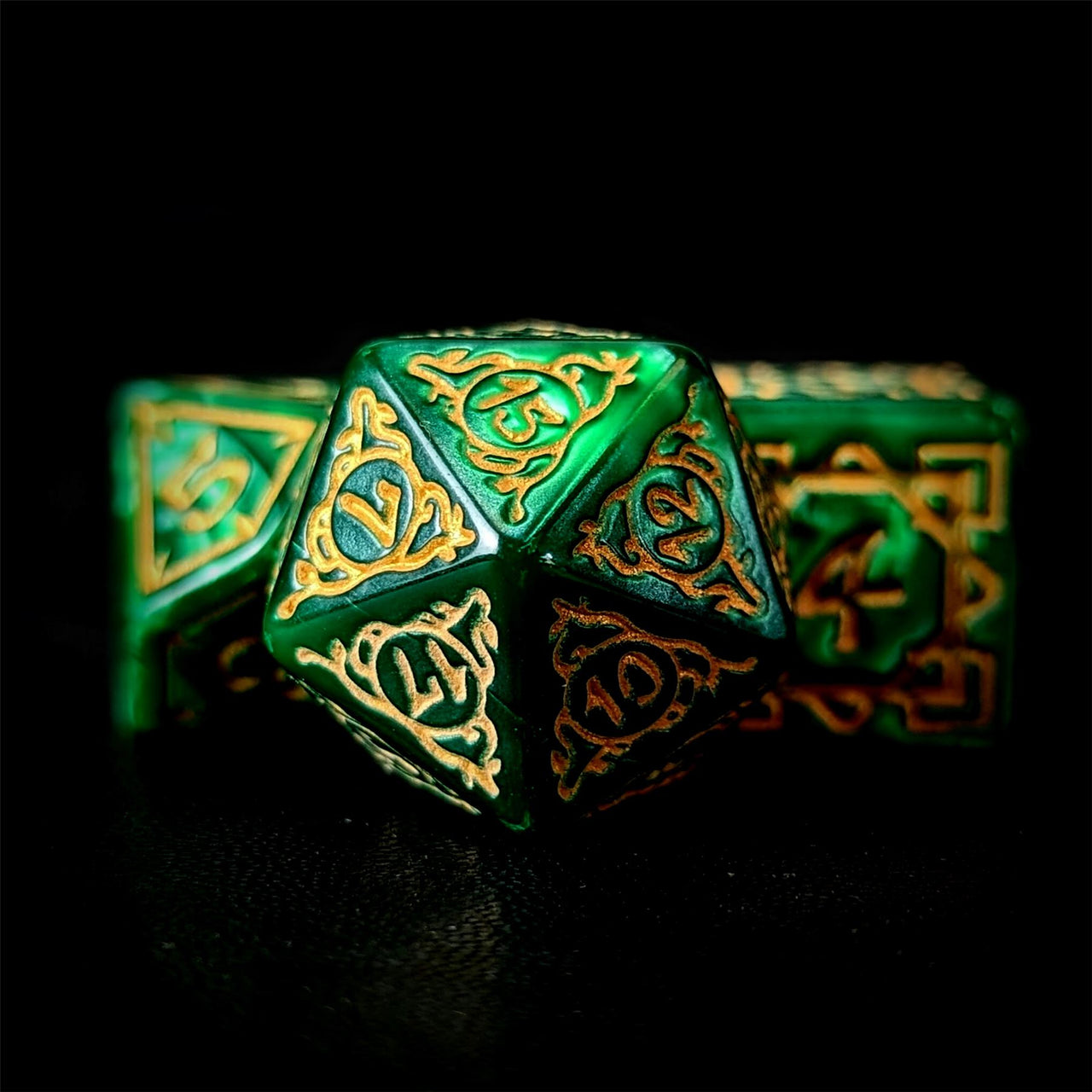 Gold Vines on Green Acrylic - 7pcs RPG Full Dice Set Close