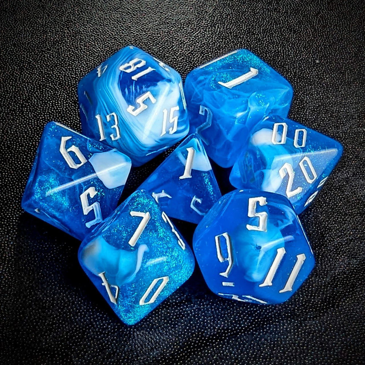 Glitter in Blue & White Acrylic - 7pcs RPG Full Dice Set Top