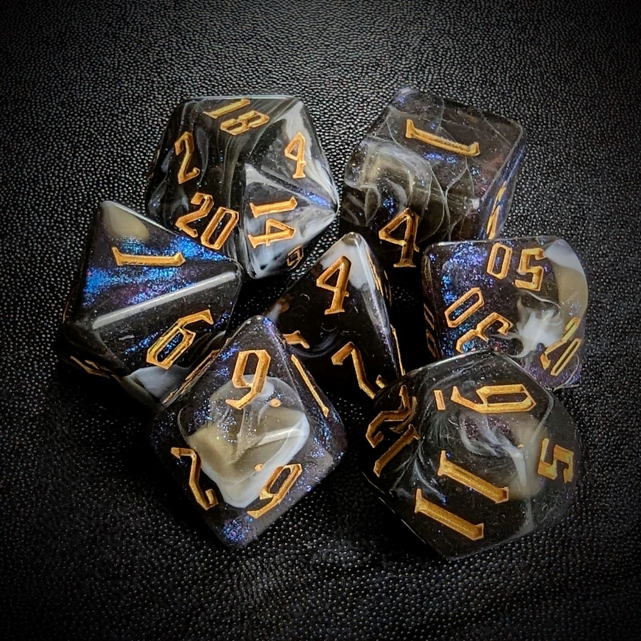 Glitter in White & Black Acrylic - 7pcs RPG Full Dice Set Top