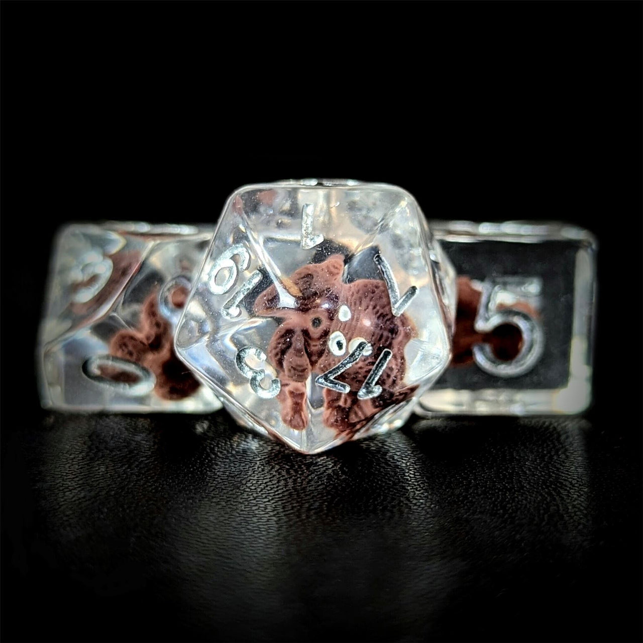 Brown Dog in Clear Resin - 7pcs RPG Full Dice Set