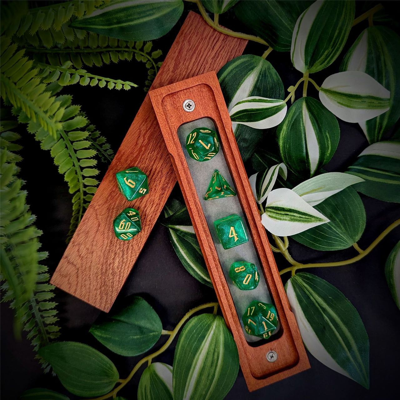 Glitter in Clear Green Acrylic - 7pcs RPG Full Dice Set Box Setup