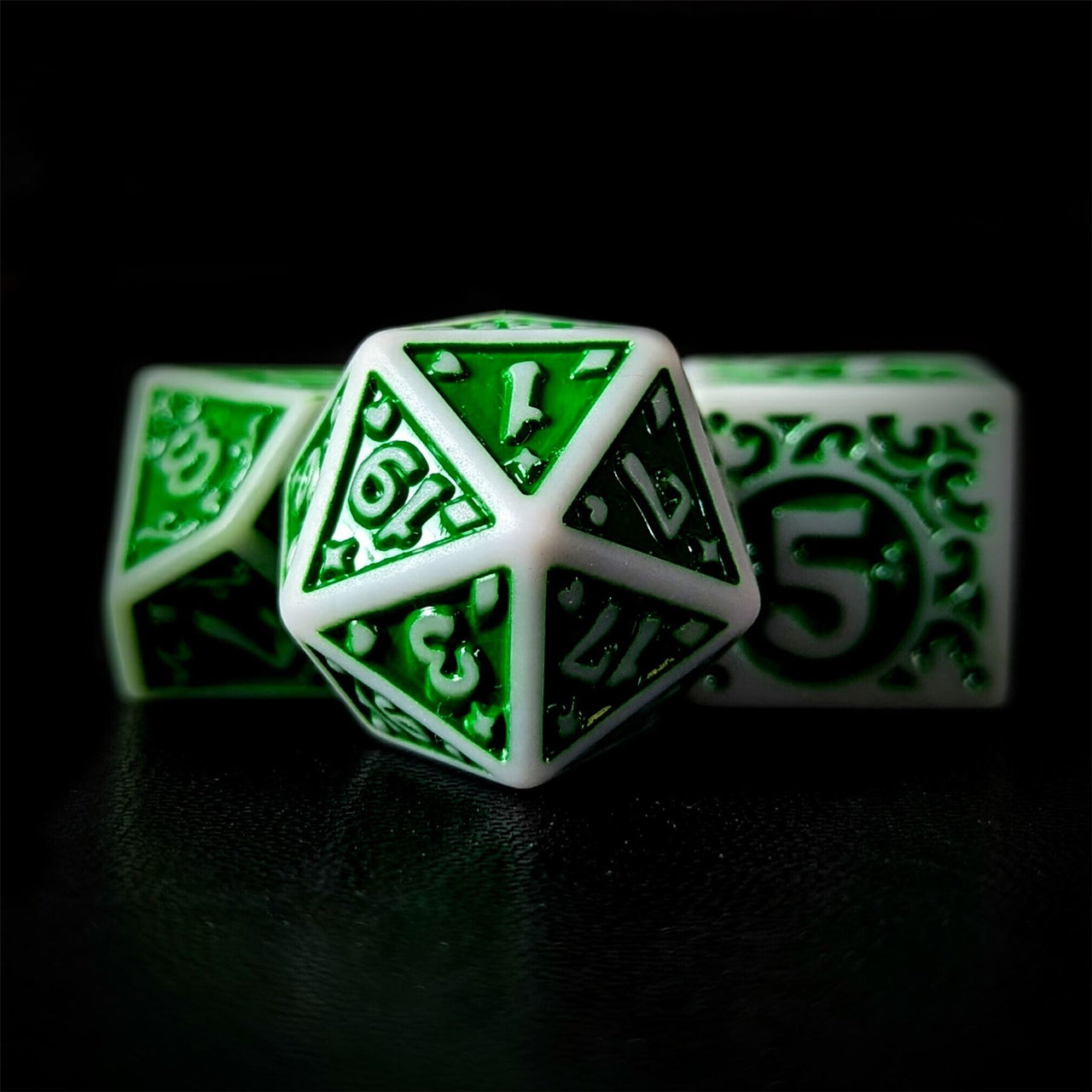 Green Vines on White Acrylic - 7pcs RPG Full Dice Set Close