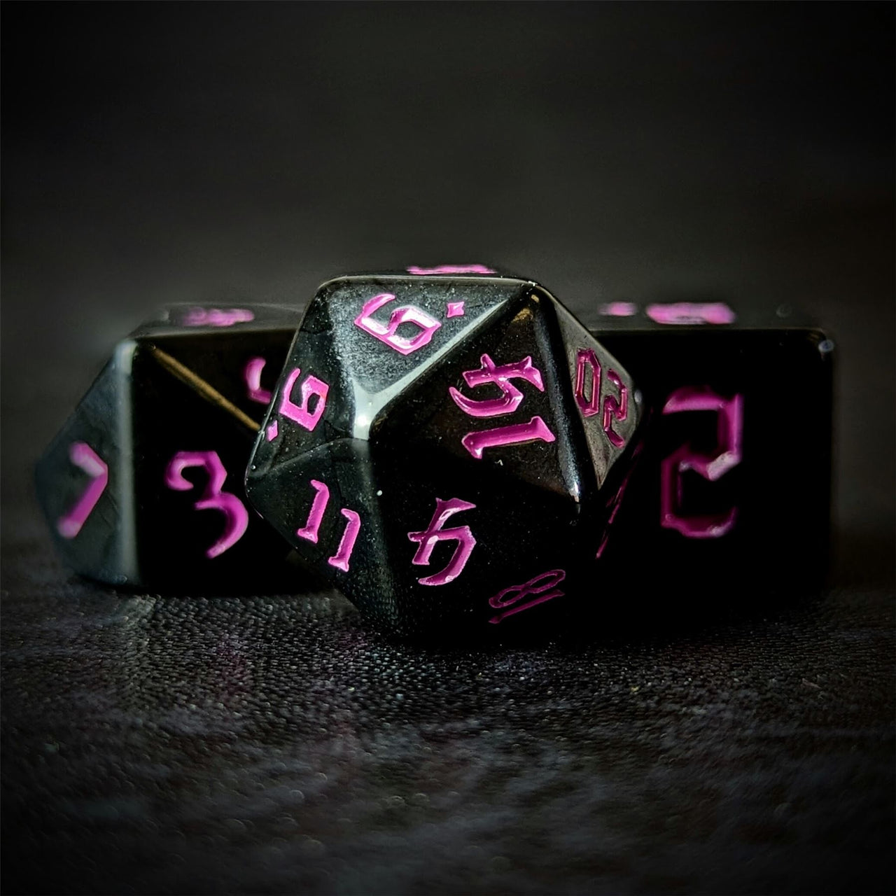 Magenta on Solid Black Acrylic - 7pcs RPG Full Dice Set Close