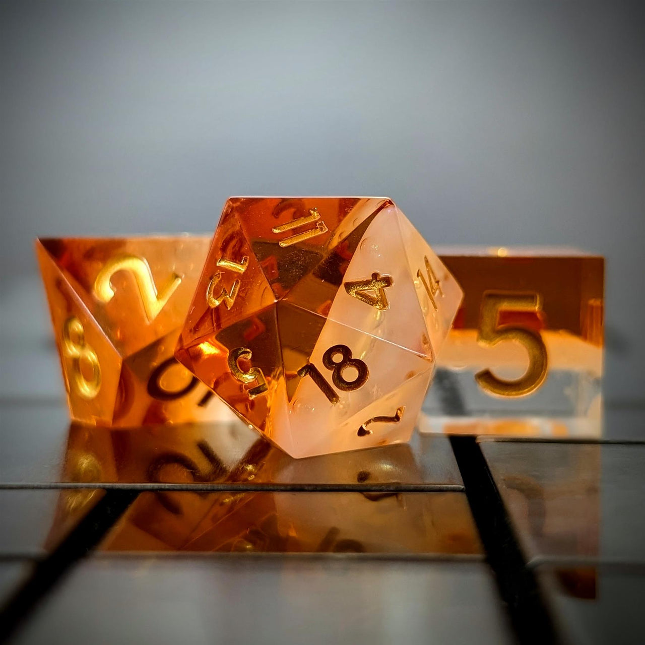7pcs Dice Sharp Filled Beer Bubbles Gold Font White Orange