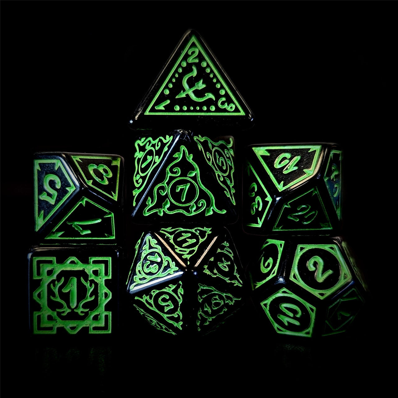 Green Vines on Black Acrylic - 7pcs RPG Full Dice Set Dark Stack