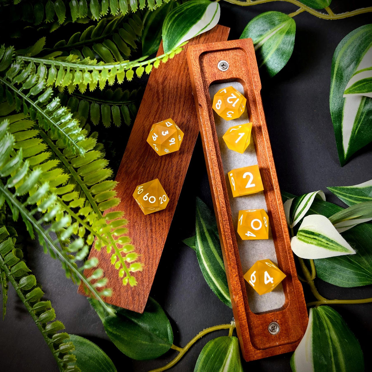 7pcs Dice Sharp Frosted Orange