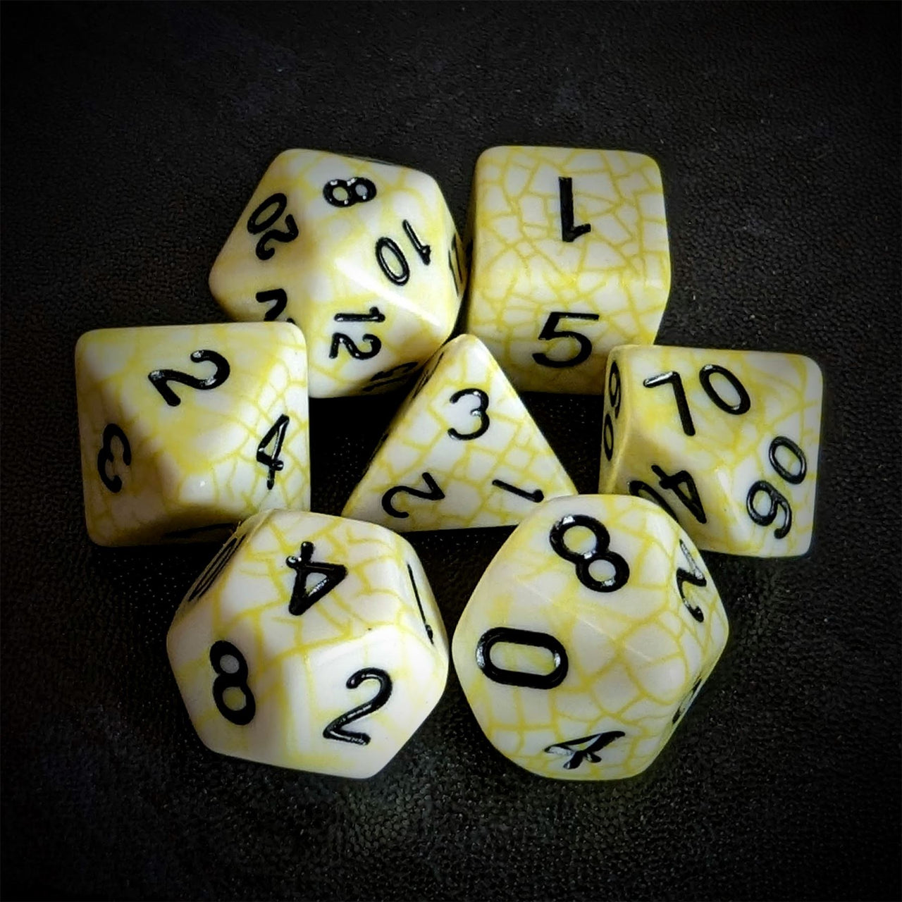 Cracked Yellow on White Acrylic - 7pcs RPG Full Dice Set Top