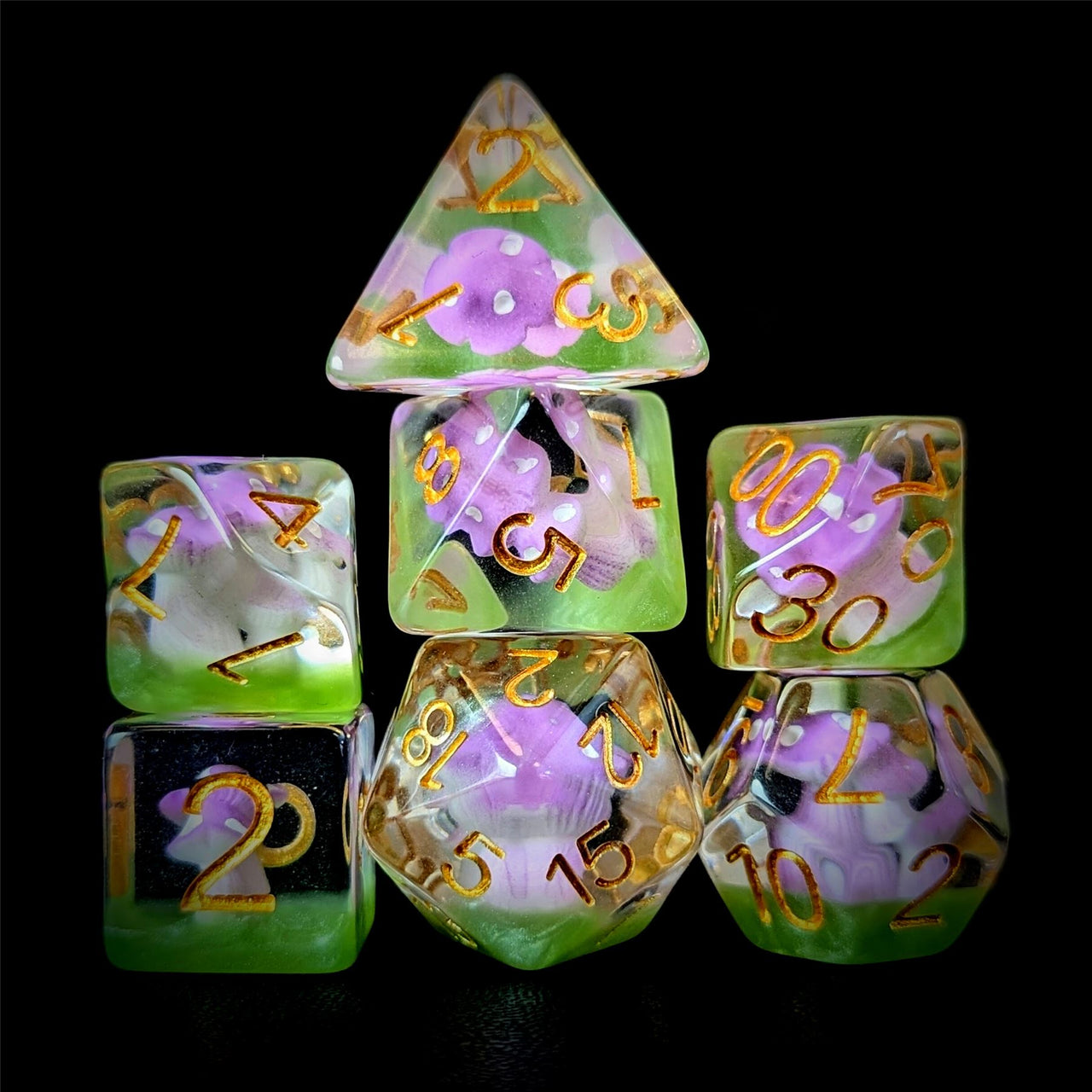 Purple Mashroom in Clear & Green Resin - 7pcs RPG Full Dice Set