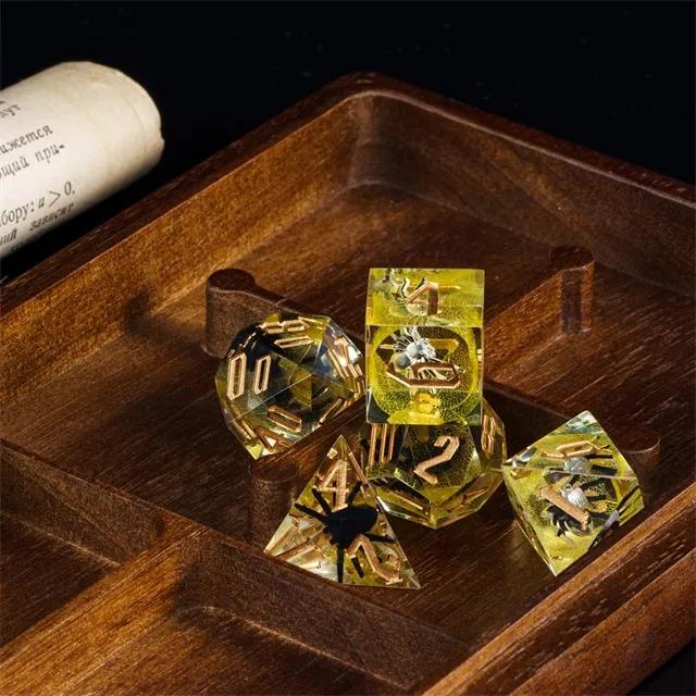 Spider in Clear & Yellow Filled Sharp Resin - 7pcs RPG Dice Set