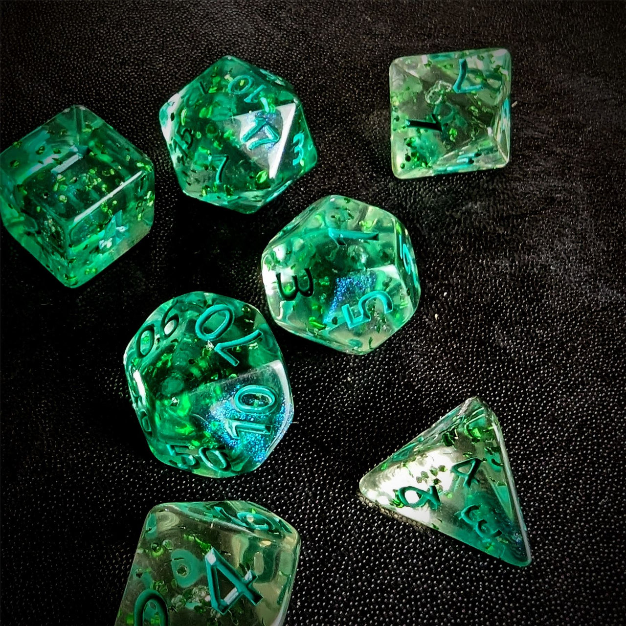 Glitter in Clear Green Acrylic - 7pcs RPG Full Dice Set