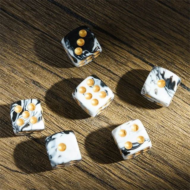 16mm White & Black Acrylic  - 6pcs D6 RPG Dice Set