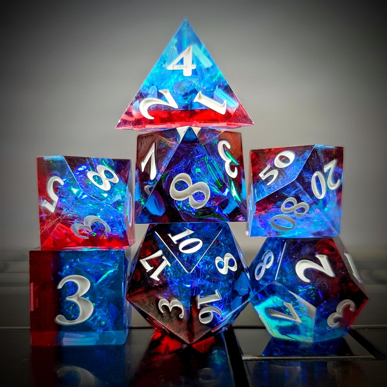 7pcs Dice Sharp Candy White Font Red Blue