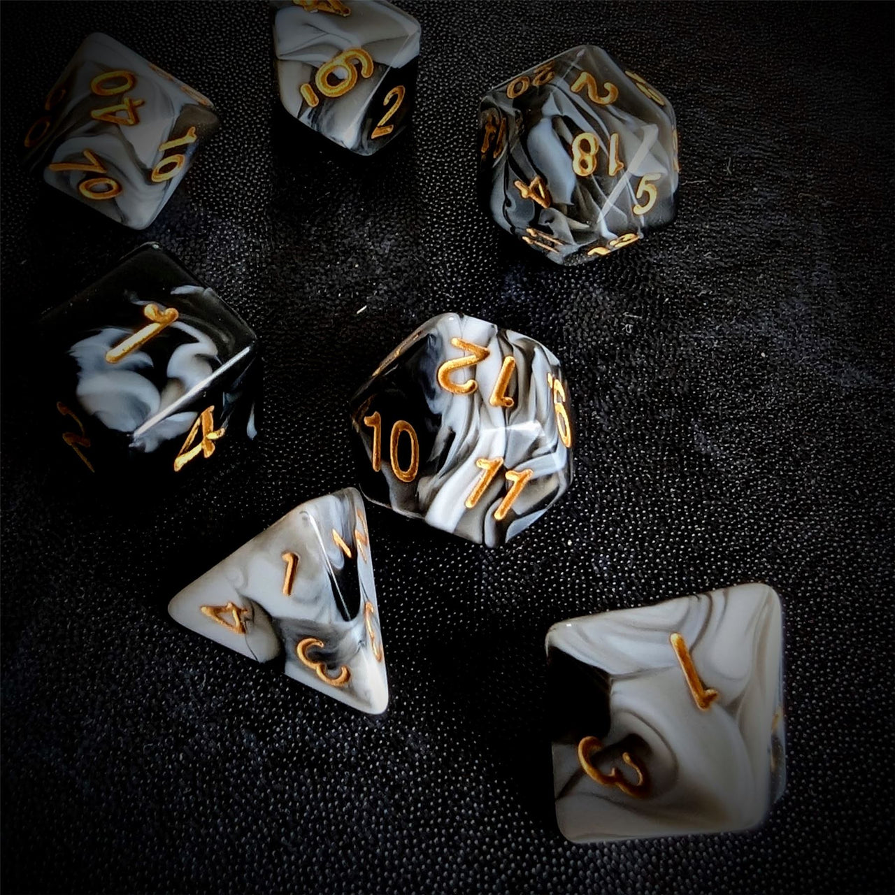 Blend of White & Black Acrylic - 7pcs RPG Full Dice Set Scatter