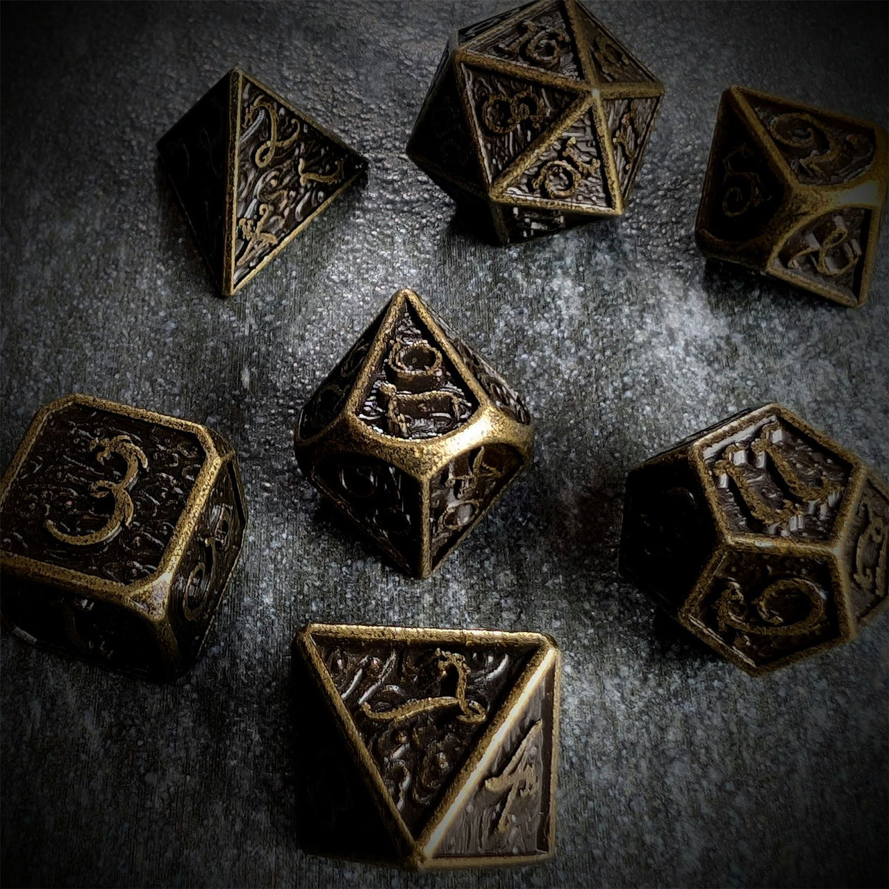 Bronze Metal with Dragon Font - 7pcs RPG Dice Set