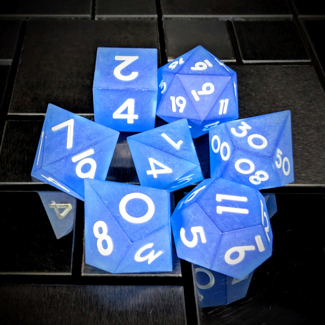 7pcs Dice Sharp Frosted Blue