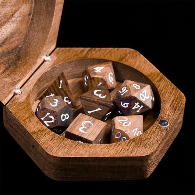 Dragon on Sapele Wood -  Hinged Dice Storage