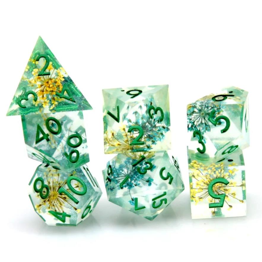 Flower in Yellow & Blue Filled Sharp Resin - 7pcs RPG Dice Set