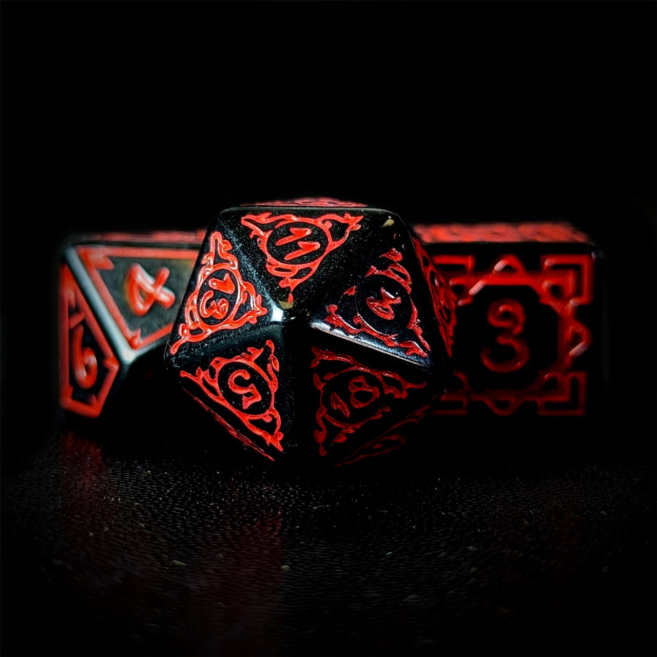 Red Vines on Black Acrylic - 7pcs RPG Full Dice Set Close