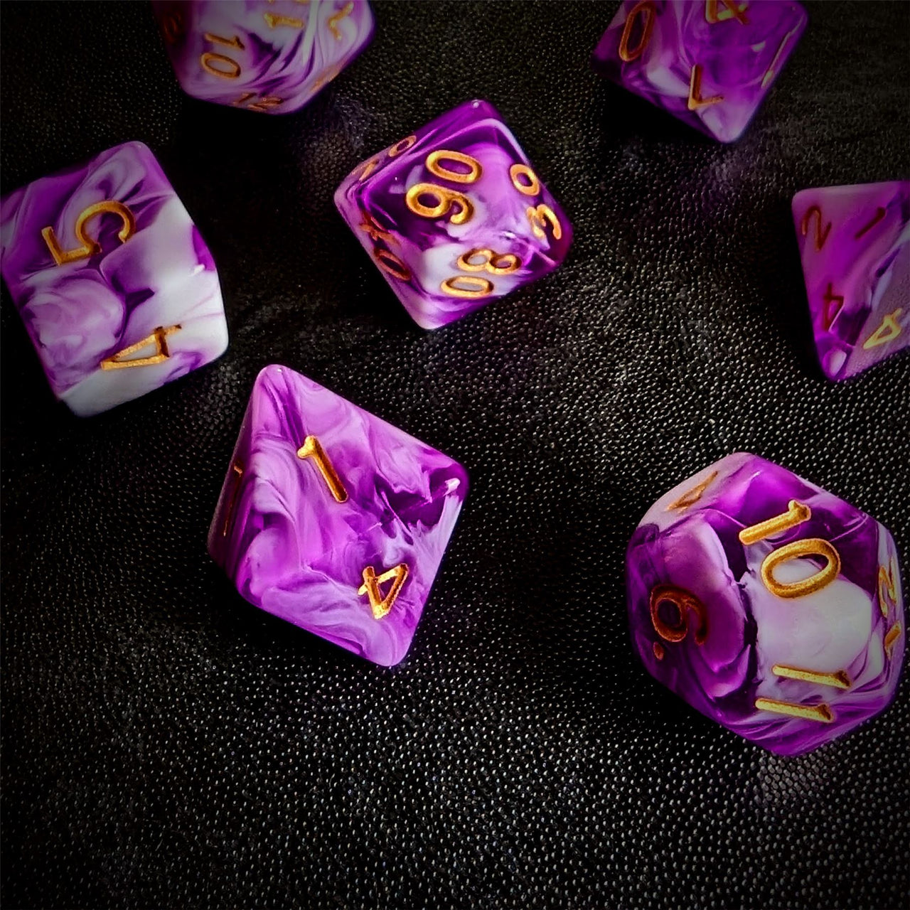 Blend of Purple & White Acrylic - 7pcs RPG Full Dice Set Scatter