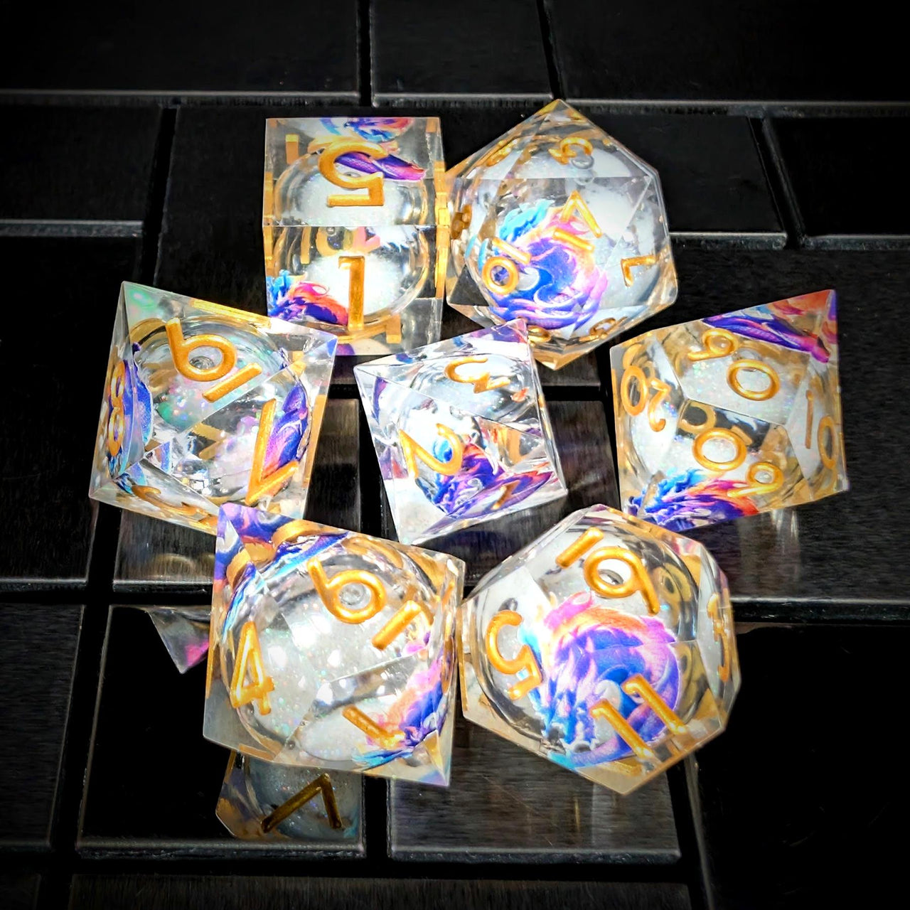 7pcs Dice Sharp Filled Liquid Gold Font Circle Dragon Clear