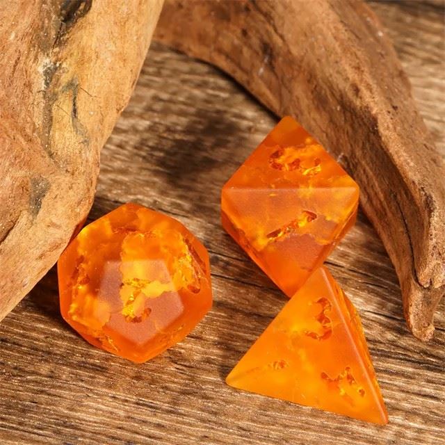 Cracked & Frosted Orange Glass - 7pcs RPG Dice Set