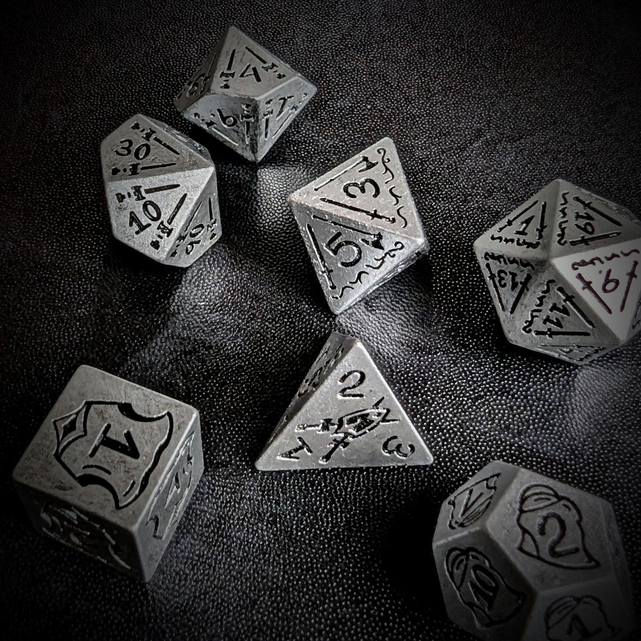 7pcs RPG Full Dice Set - Black Pattern on Silver Resin