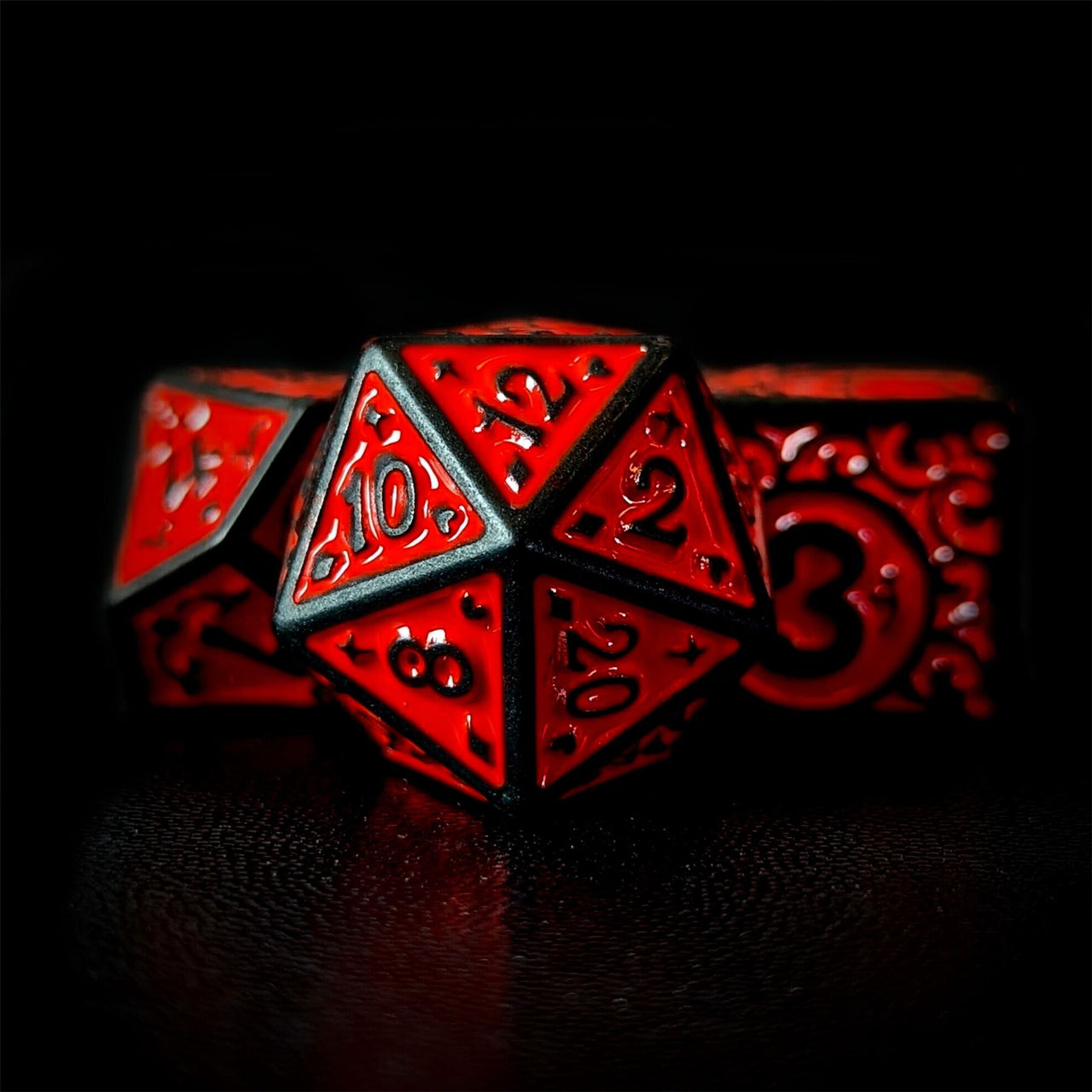 Red Vines on Black Acrylic - 7pcs RPG Full Dice Set Close