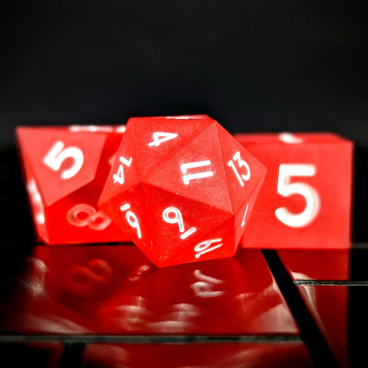 7pcs Dice Sharp Frosted Red