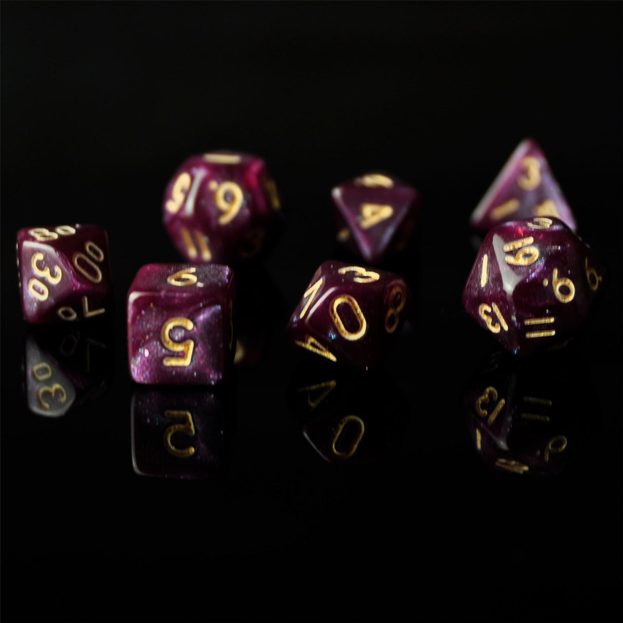 Glitter in Plum Acrylic - 7pcs RPG Mini Dice Set