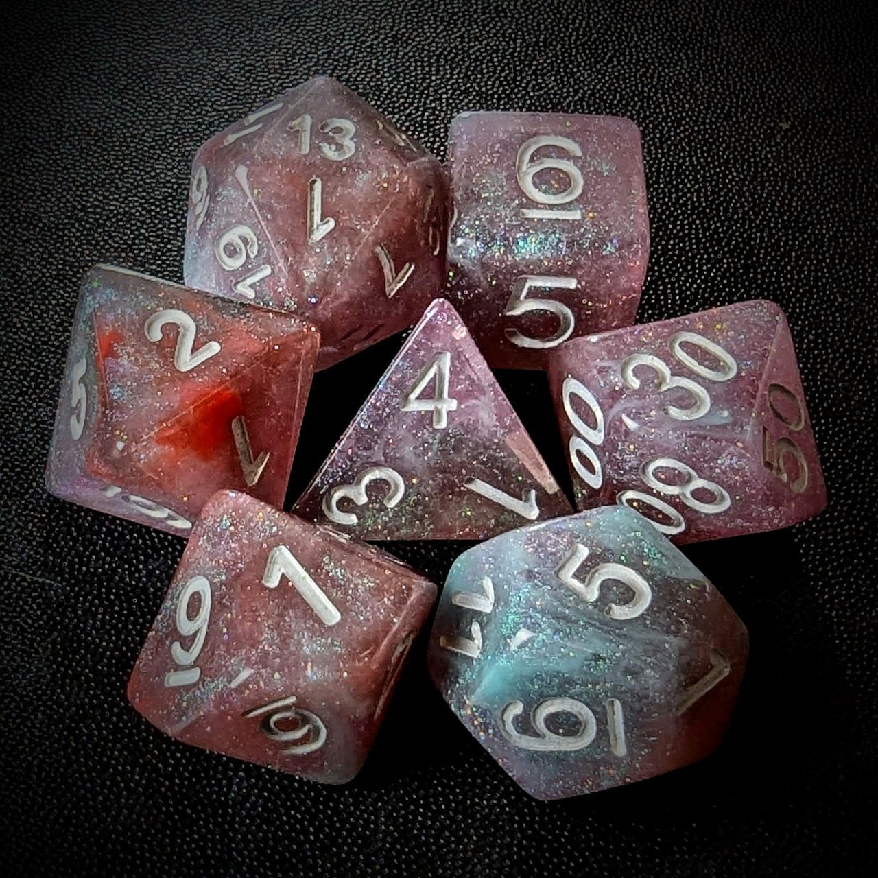 Glitter in Red & White Resin - 7pcs RPG Full Dice Set