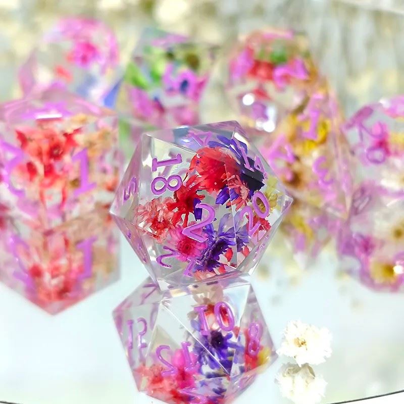 Flowers in Clear Filled Sharp Resin - 7pcs RPG Dice Set