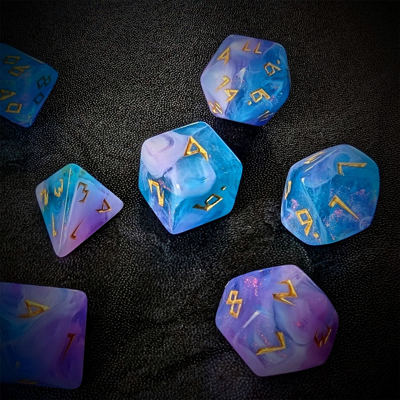 Glitter in Blue & Pink Acrylic - 7pcs RPG Full Dice Set Scatter