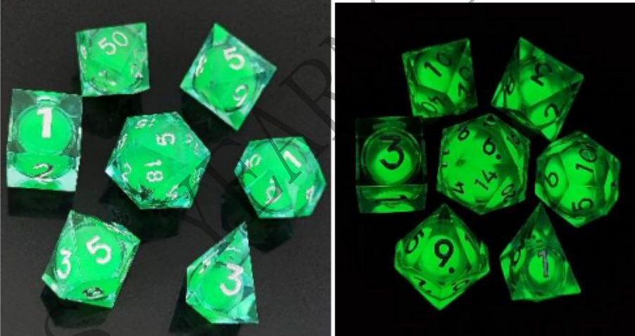 7pcs Dice Sharp Filled Liquid Glow White Font Green