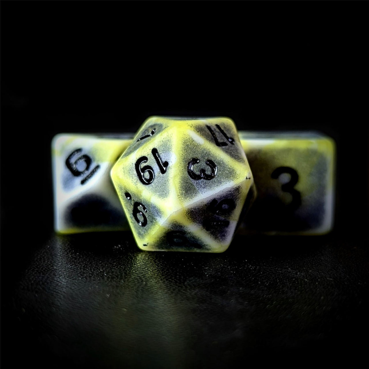 Washed Yellow on White Acrylic - 7pcs RPG Full Dice Set Close