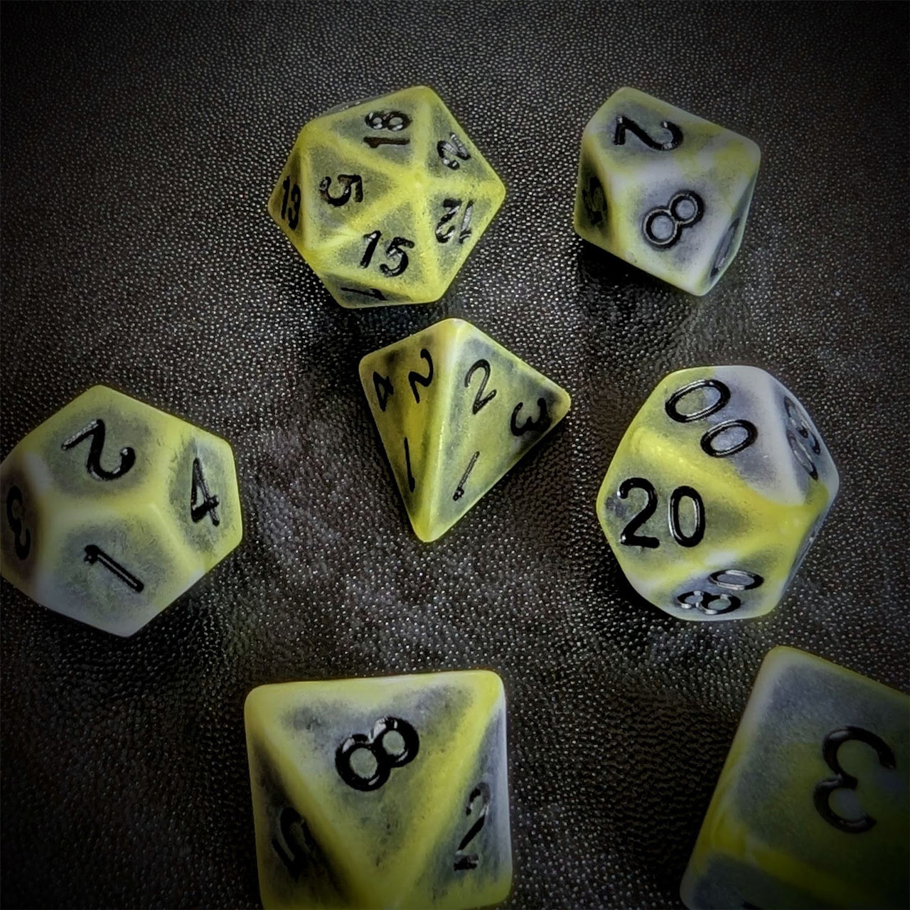 Washed Yellow on White Acrylic - 7pcs RPG Full Dice Set Scatter