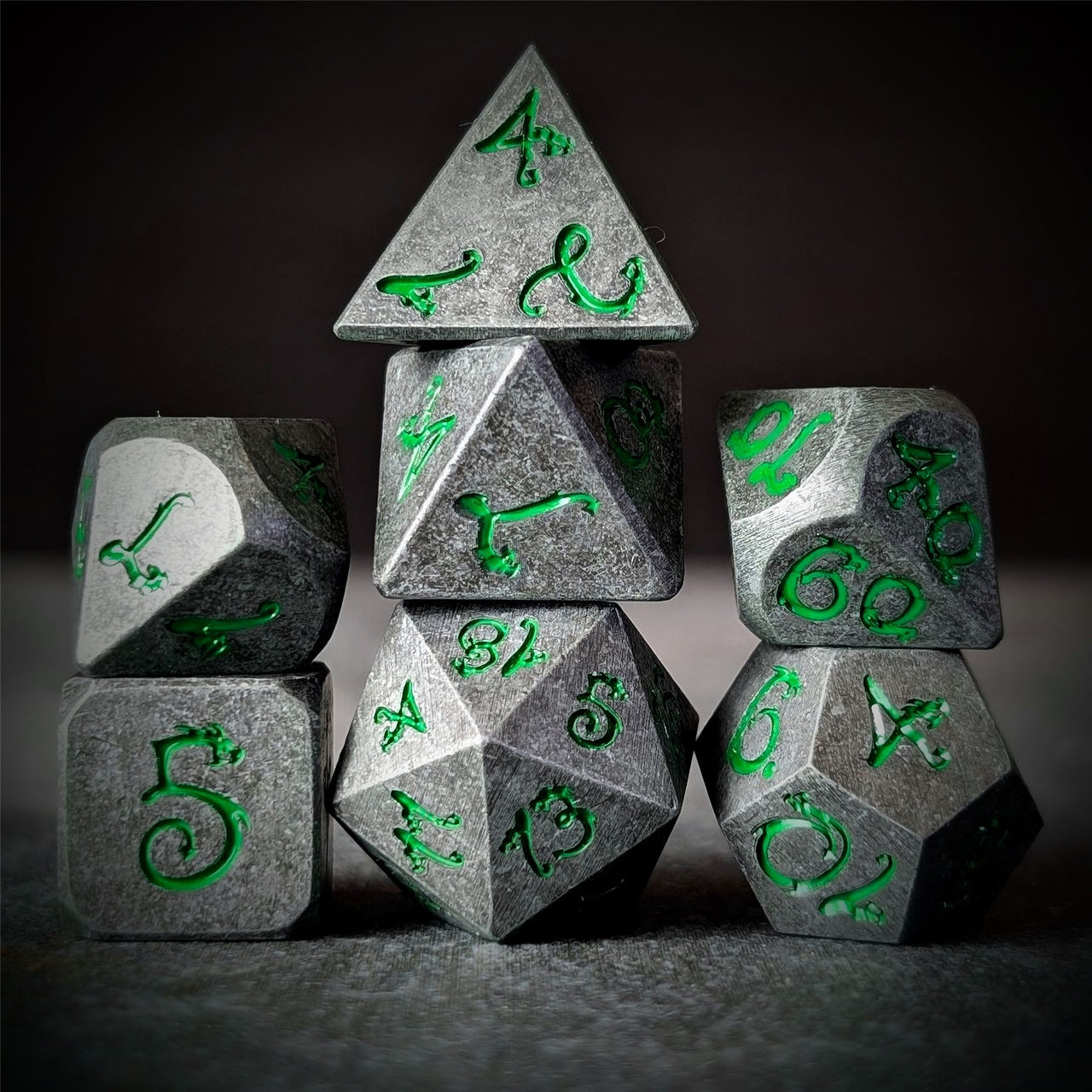 Silver Metal with Green Dragon Font - 7pcs RPG Dice Set