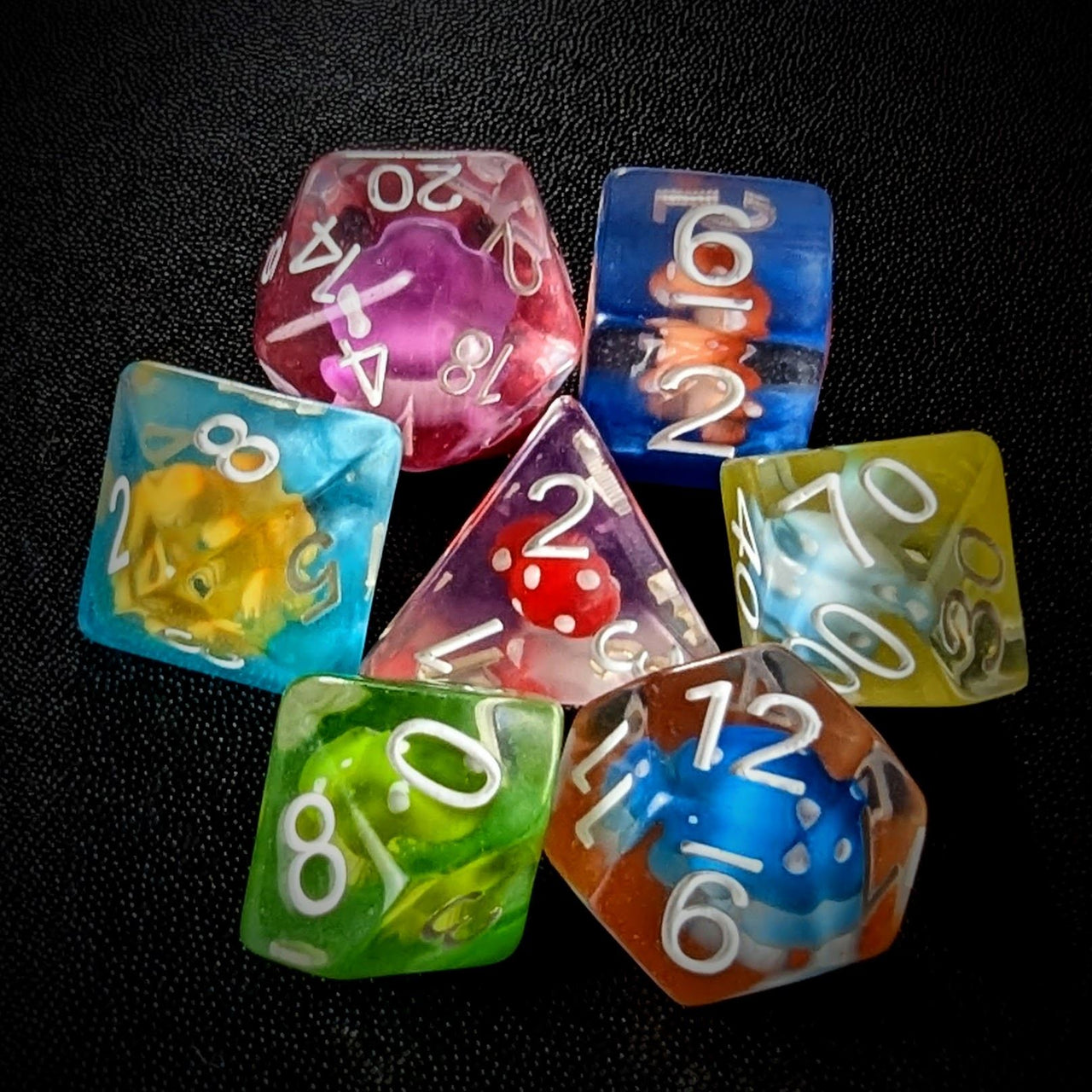 Multicolour Mashroom in Clear Resin - 7pcs RPG Full Dice Set