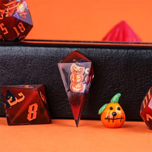 Halloween Pumpkin in Red Filled Sharp Resin - 7pcs RPG Dice Set