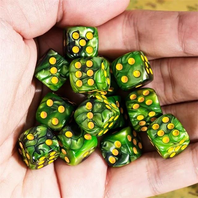 12mm Black & Green Acrylic - 10pcs D6 RPG Dice Set