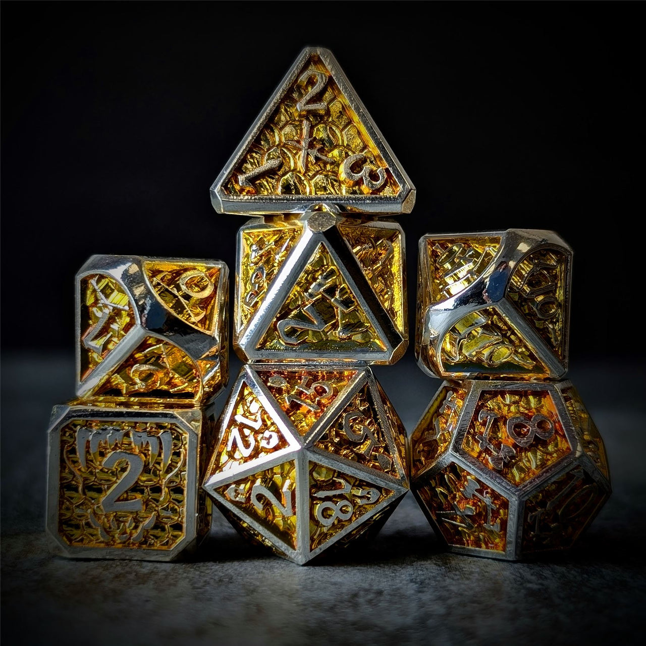 Gold Monster in Silver Metal - 7pcs RPG Dice Set