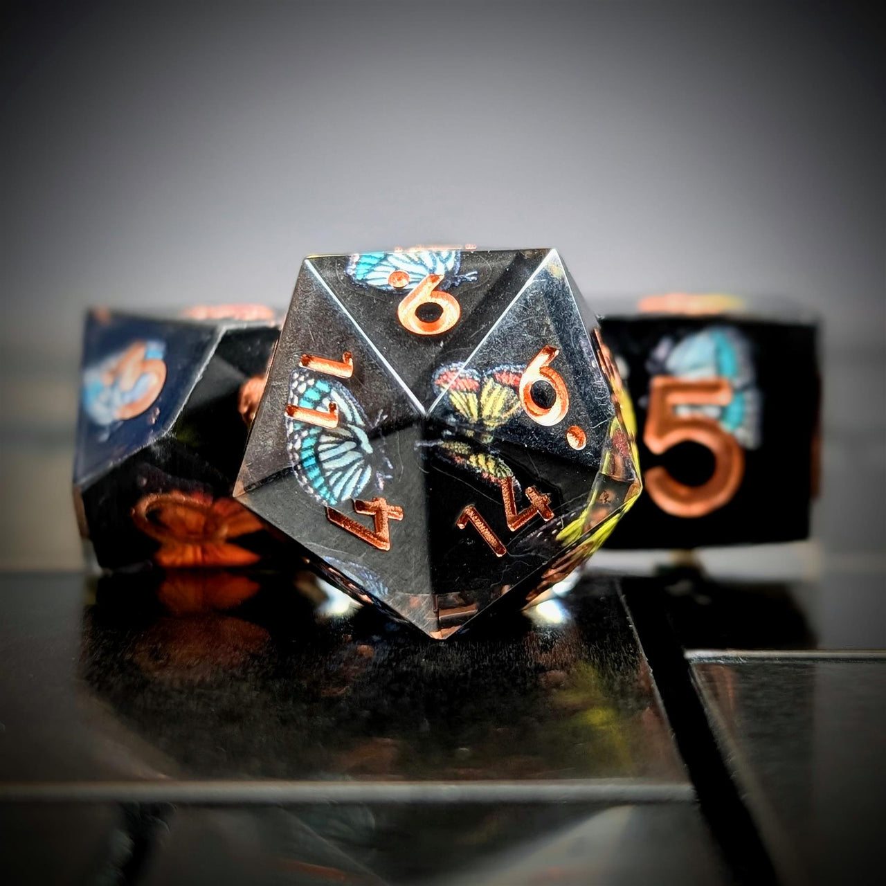 7pcs Dice Sharp Filled Butterfly Copper Font Black