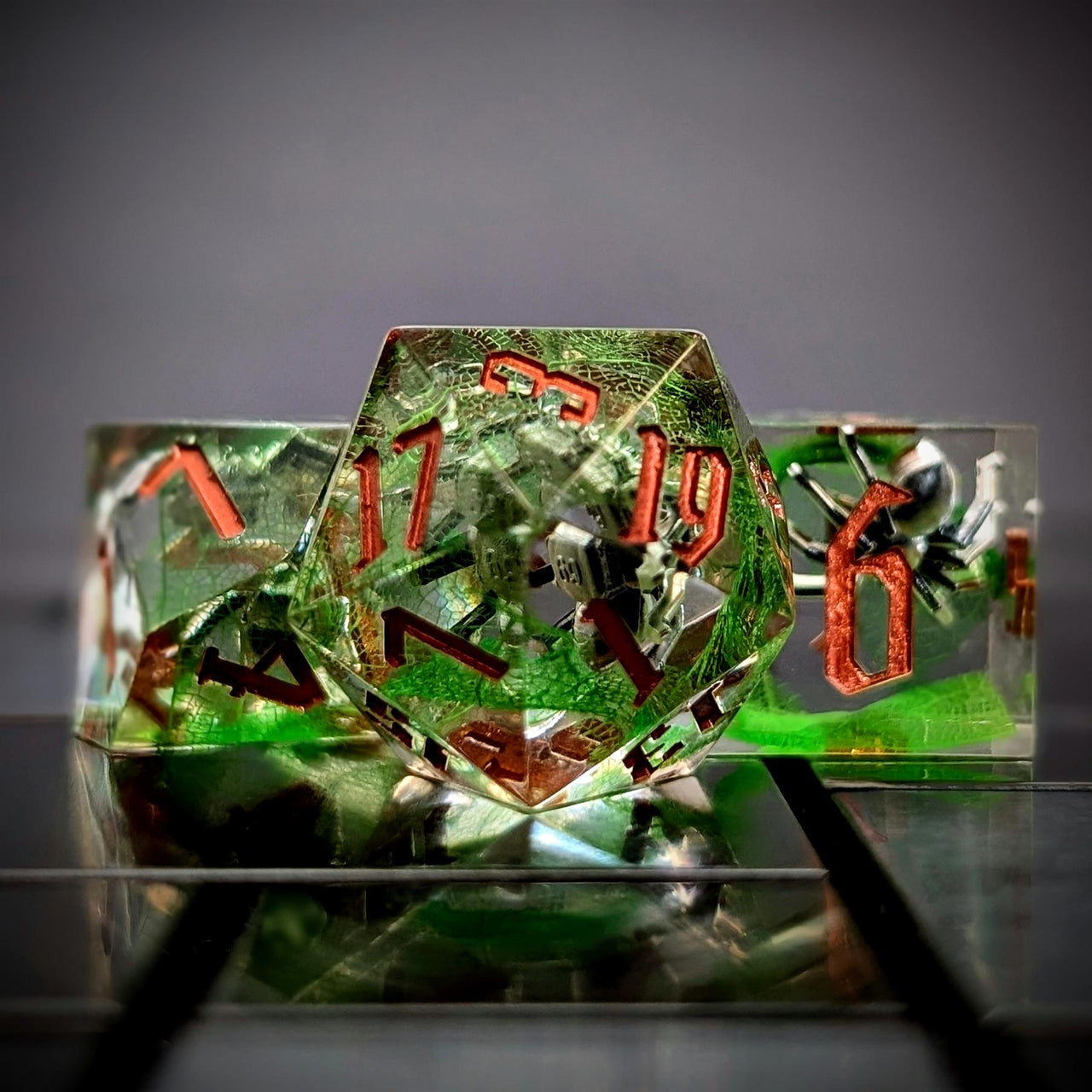 Spider in Clear & Green Filled Sharp Resin - 7pcs RPG Dice Set