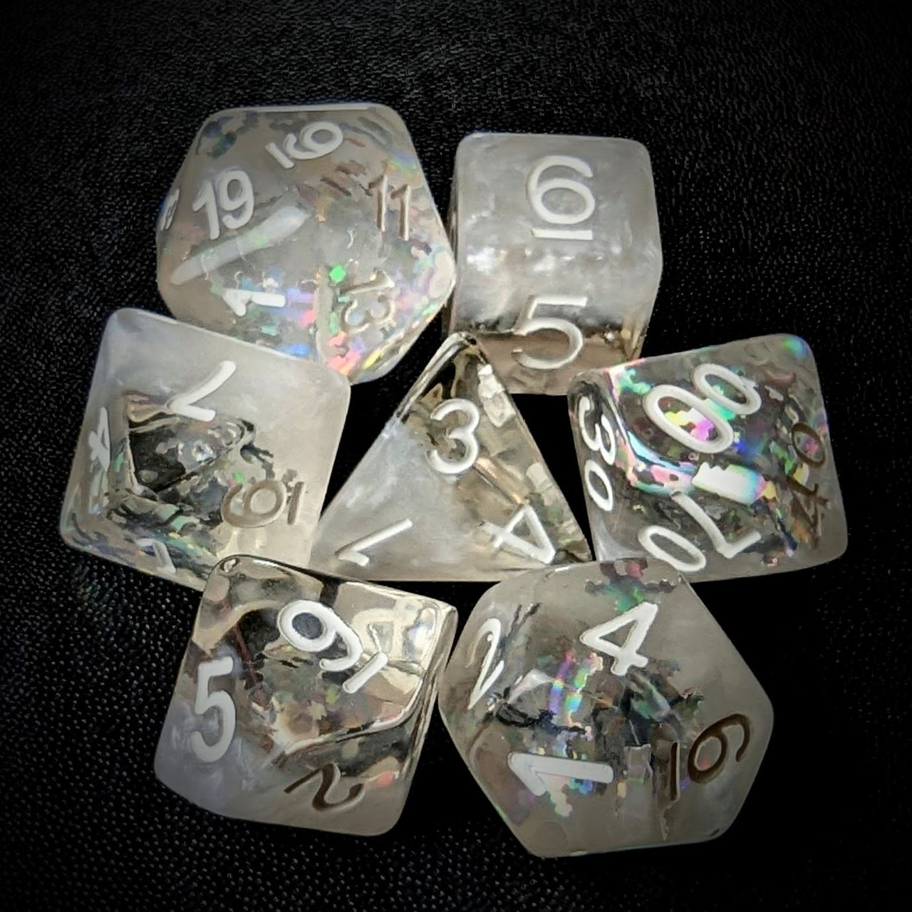 Snowflakes in Clear & White Resin - 7pcs RPG Full Dice Set