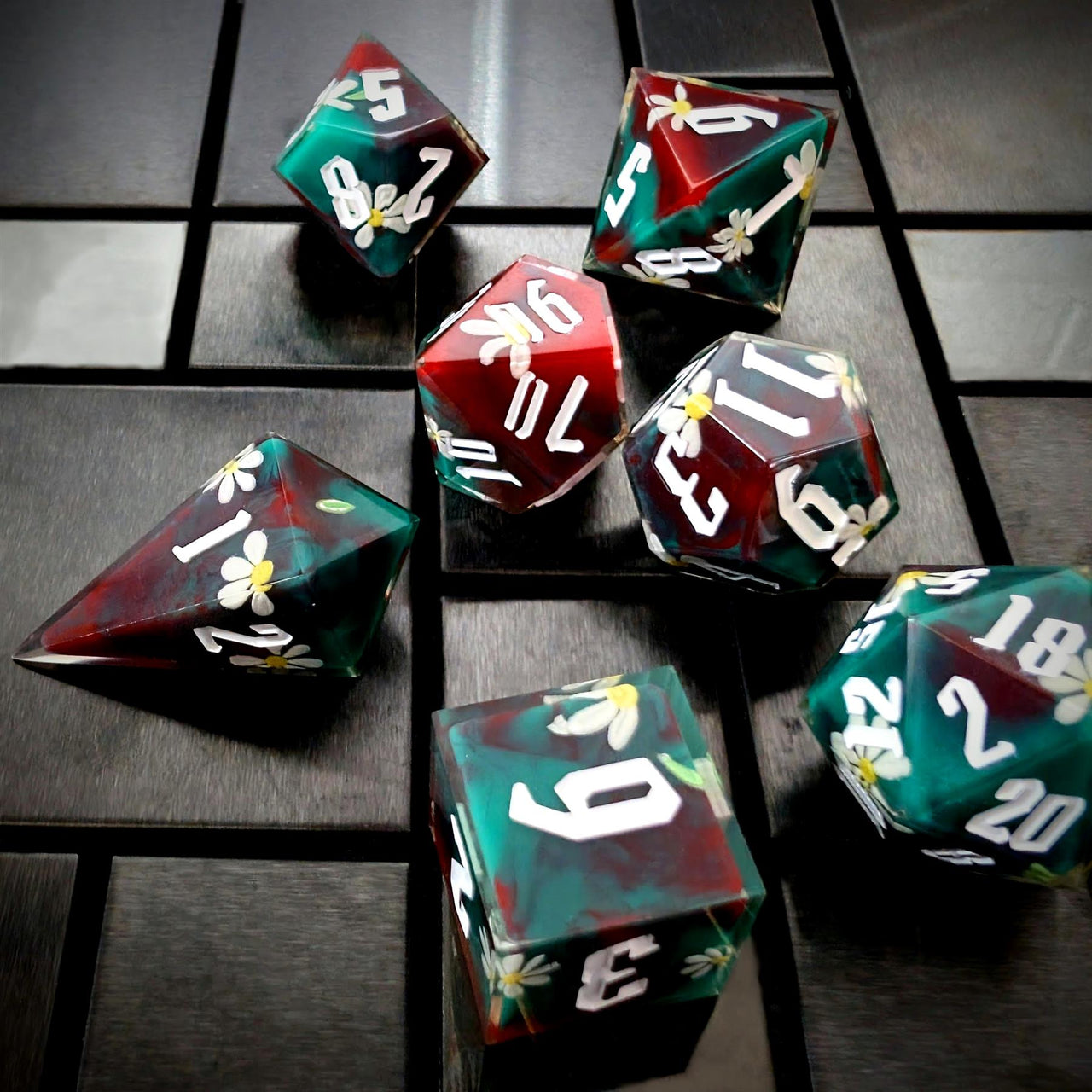 White Flower in Red & Green Filled Sharp Resin - 7pcs RPG Dice Set