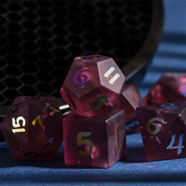 Cracked & Frosted Red Glass - 7pcs RPG Dice Set