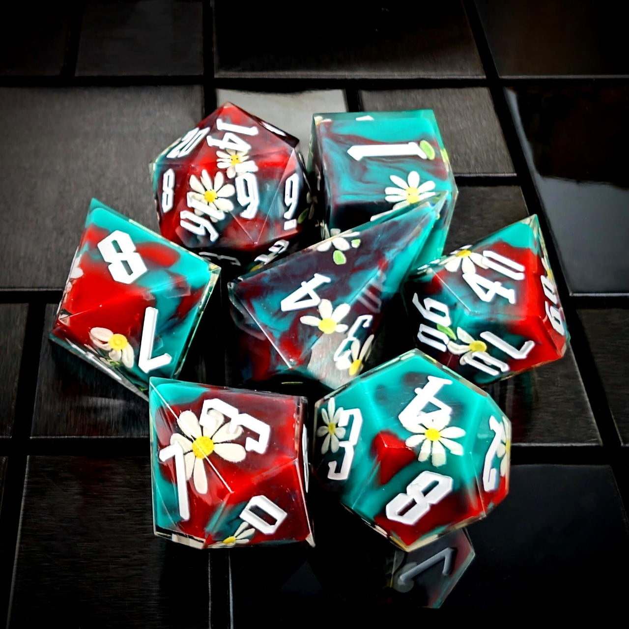White Flower in Red & Green Filled Sharp Resin - 7pcs RPG Dice Set