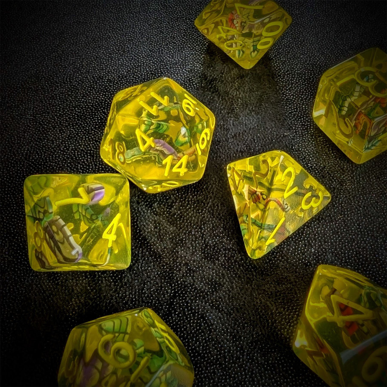 Leaves in Clear & Yellow Resin - 7pcs RPG Full Dice Set