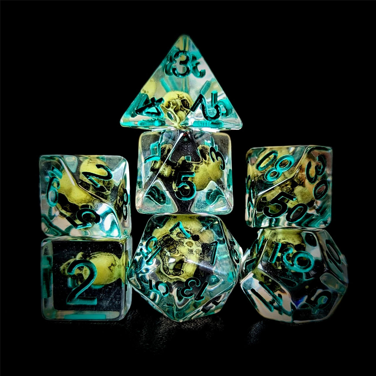 Green Skull in Clear Resin - 7pcs RPG Full Dice Set