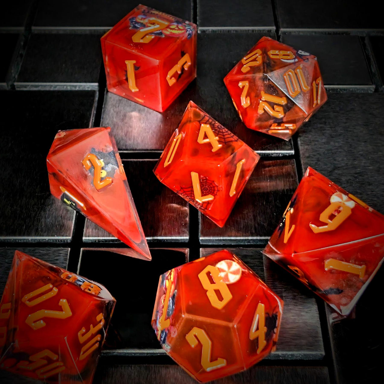 Halloween Pumpkin in Red Filled Sharp Resin - 7pcs RPG Dice Set
