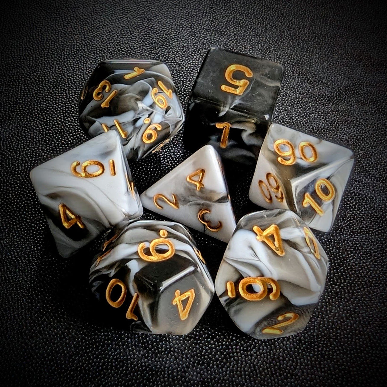 Blend of White & Black Acrylic - 7pcs RPG Full Dice Set Top